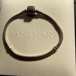 Pre-owned Pandora sparkly clip charm bracelets